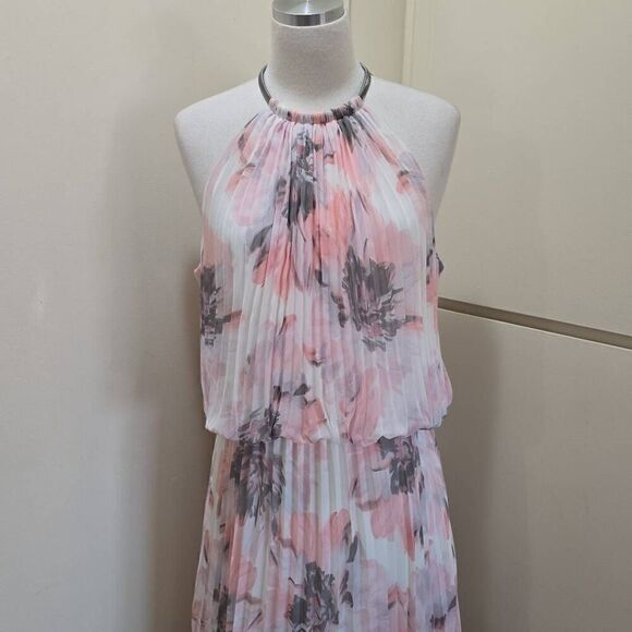 MSK Womans White, Pink and Grey Floral Print Halter,  Allover Pleated Maxi Dres, - Picture 4 of 11
